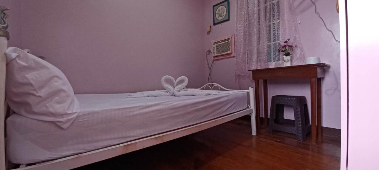Donsol Aguluz Homestay Eksteriør bilde